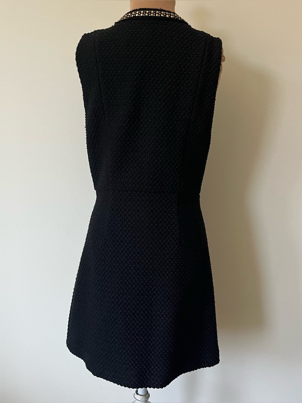 ALICE + OLIVIA Lachlan Zip Front Tweed Pockets Mini Black Mini Dress EUC Size 4 - Picture 6 of 13